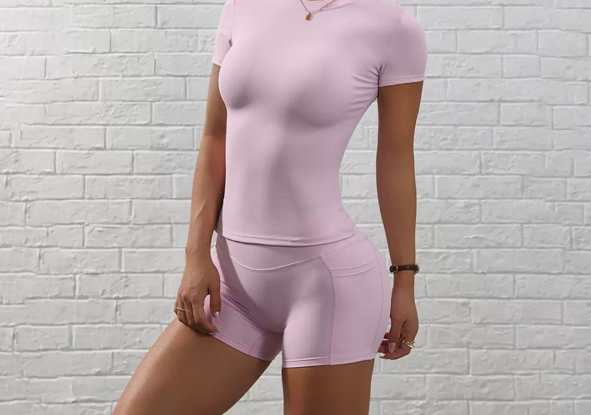 Short-sleeved yoga shorts set