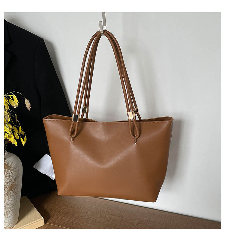 Simple large capacity Tote bag