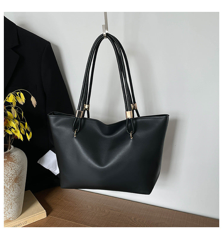 Simple large capacity Tote bag
