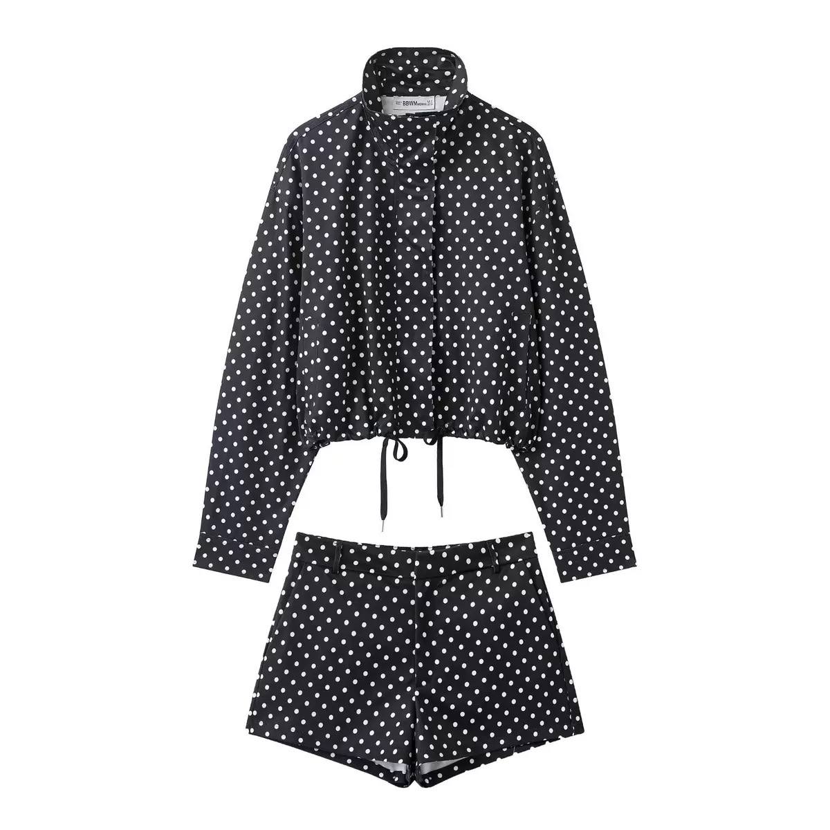 Ensemble à pois