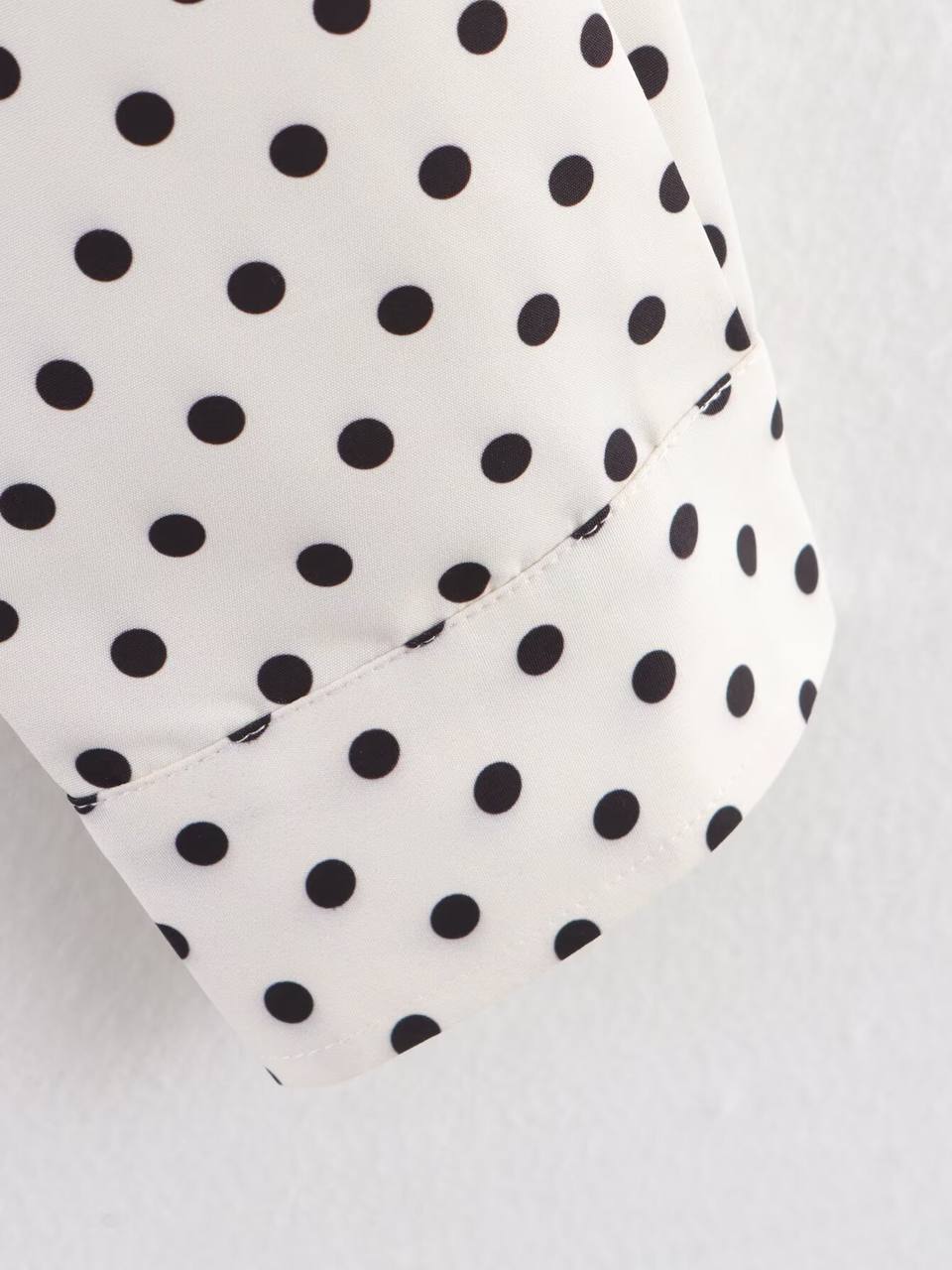 Ensemble à pois