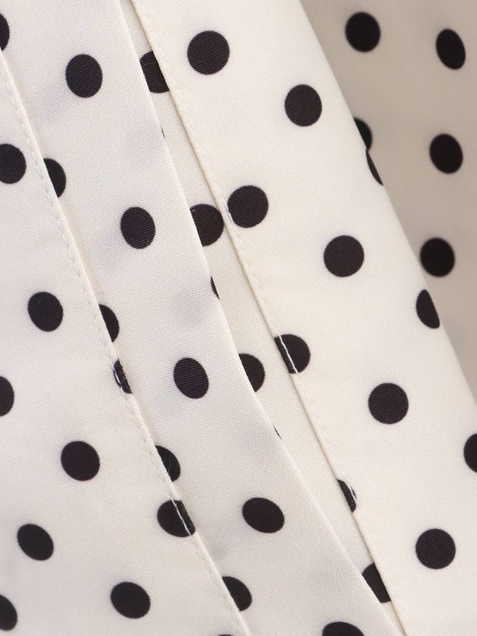 Ensemble à pois